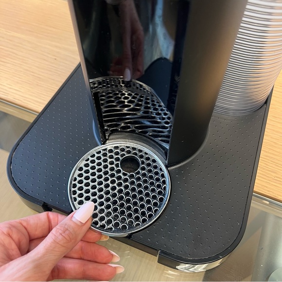 Nespresso Vertuo Coffee Maker & Espresso Machine by Breville - Picture 3 of 6